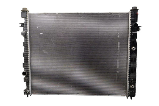 18-24 Buick Enclave Front Engine Radiator Coolant Cooling Assembly 86801856 OEM