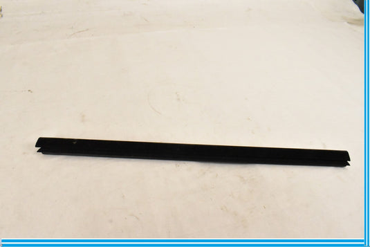 MERCEDES C300 W204 REAR RIGHT DOOR WINDOW BELT WEATHERSTRIP SEAL OEM 2008-14