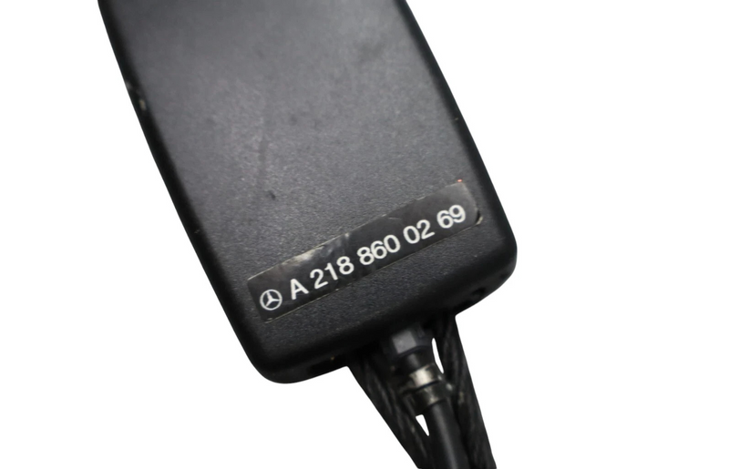 Load image into Gallery viewer, 12-18 Mercedes W218 CLS550 CLS63 Front Right Passenger Side Seat Belt Buckle Oem
