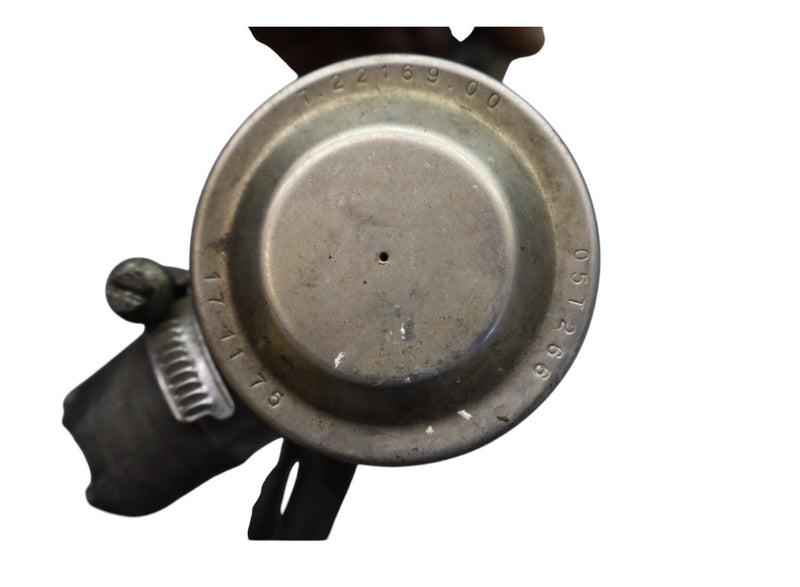 Load image into Gallery viewer, 05-07 Maserati Quattroporte M139 Left Air Pump Check Valve EGR With Line Oem
