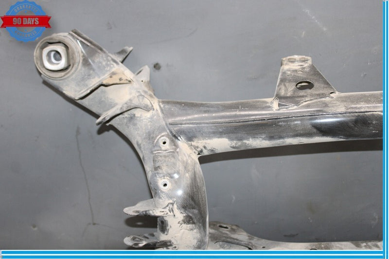 Load image into Gallery viewer, 14-16 BMW 320i 328i 428i Rear Suspension Subframe Crossmember 6867417 Oem
