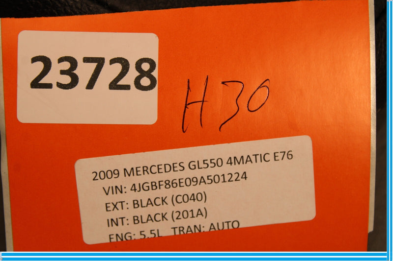 Load image into Gallery viewer, 06-13 Mercedes GL550 GL450 Right Passenger Side head Rest Headrest Black Oem
