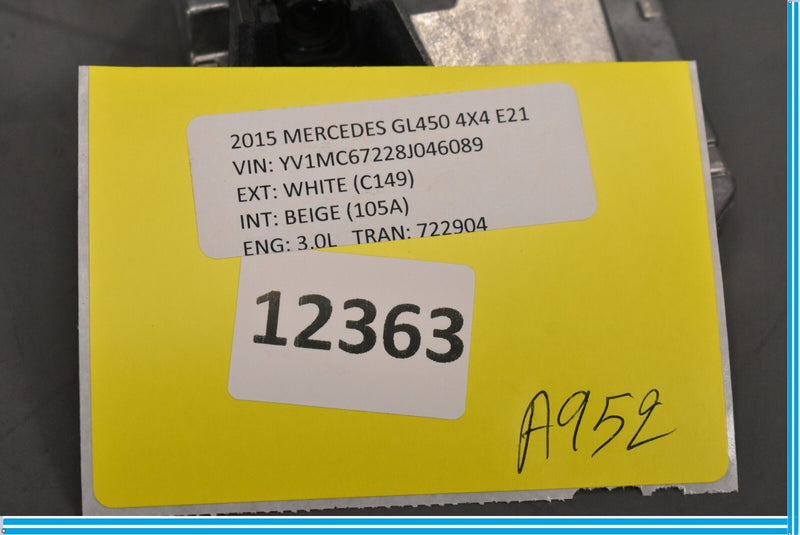 Load image into Gallery viewer, 13-16 Mercedes GL450 X166 Front Active Lane Departure Assist Camera Oem
