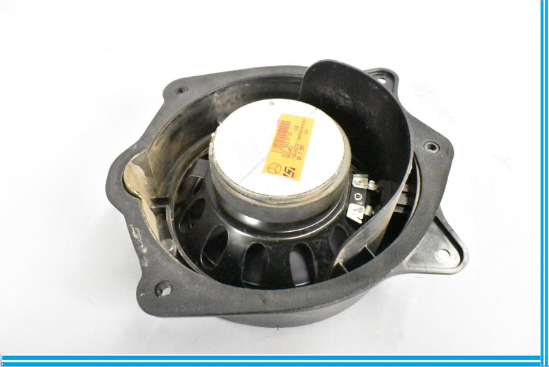 Load image into Gallery viewer, 07-13 Mercedes S550 S600 W221 Rear Right Door Audio Speaker 2218203702 Oem
