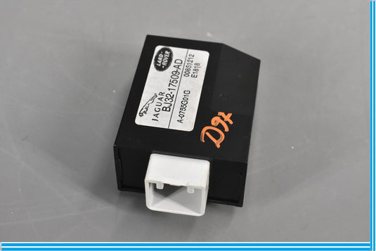 18-20 Jaguar E-Pace Front Windshield Wiper Control Module Unit ECU Oem