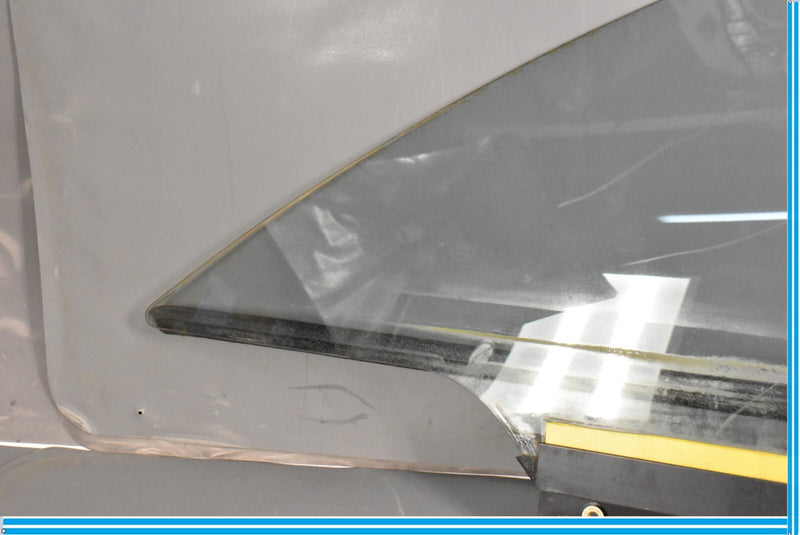 Load image into Gallery viewer, 00-06 Mercedes CL500 S55 AMG W220 Rear Right Passenger Side Window Glass Oem
