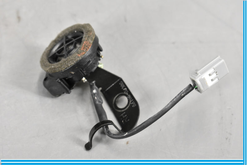 Load image into Gallery viewer, 02-10 Lexus SC430 Front Right Passenger Side Upper Mark Levinson Tweeter Oem
