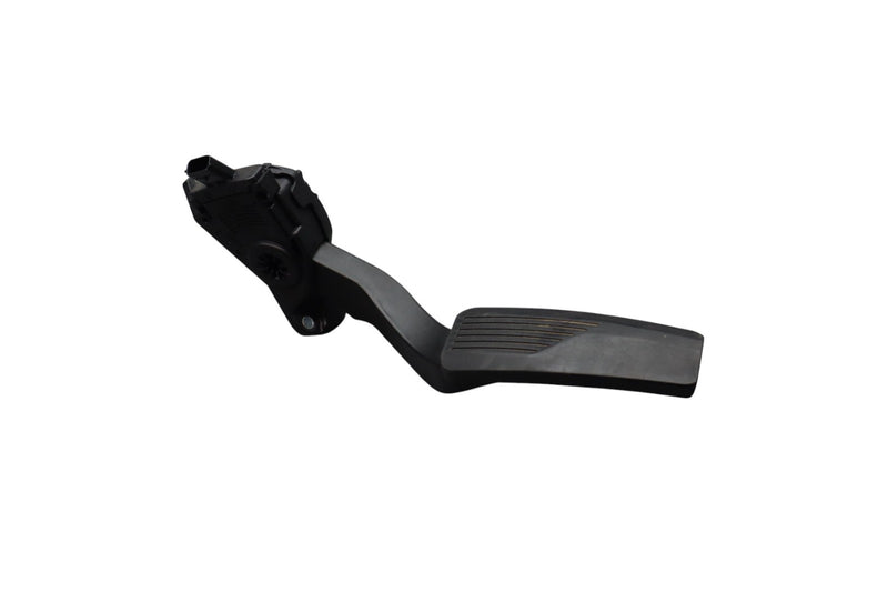 Load image into Gallery viewer, 14-17 Maserati Ghibli Gas Pedal Accelerator Sensor Black 04861714AE Oem
