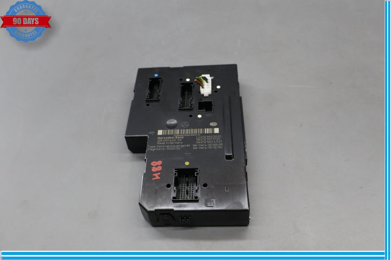 Load image into Gallery viewer, 10-18 Mercedes CLS550 W218 Rear SAM Relay Fuse Box Module 2129005001 Oem

