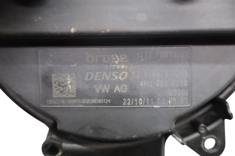 Load image into Gallery viewer, 11-18 Audi A7 S7 RS7 Quattro HVAC AC A/C Heater Blower Fan Motor 4H1820021 Oem
