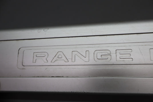 13-22  LR Range Rover Sport L494 L405 Front Left Door Tread Scuff Plate Oem