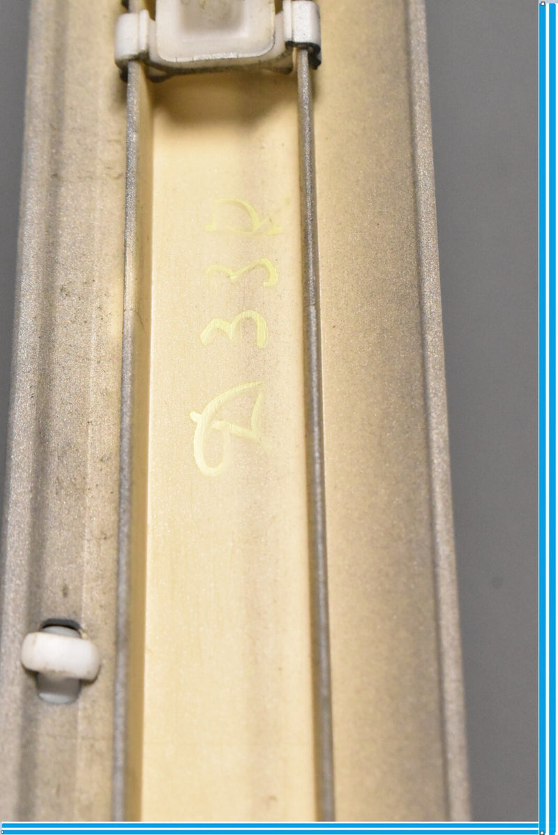 Load image into Gallery viewer, 00-06 Mercedes CL500 CL55 AMG W215 Right Door Molding Trim 2156900862 Oem
