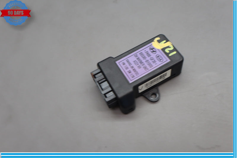 Load image into Gallery viewer, 15-20 Hyundai Genesis Rear Left Or Right Seat Heat Warmer Control Module Oem
