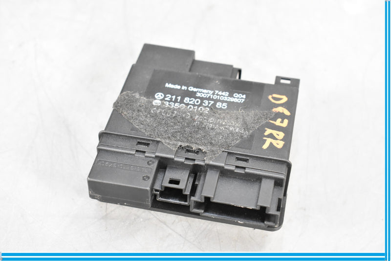 Load image into Gallery viewer, 06-11 Mercedes CLS550 W219 Rear Right  Door Keyless Go Control Module Oem
