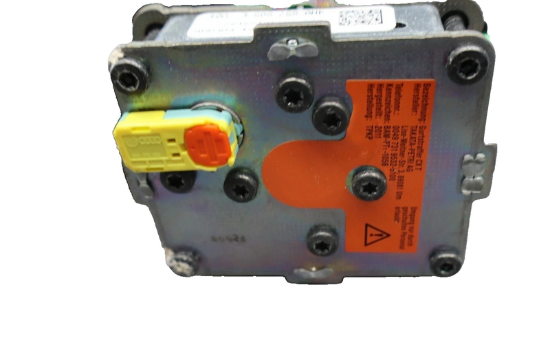 Load image into Gallery viewer, 11-18 Audi A8 Quattro S8 Rear Left Driver Side Seat Belt Retractor 4H0857805 Oem
