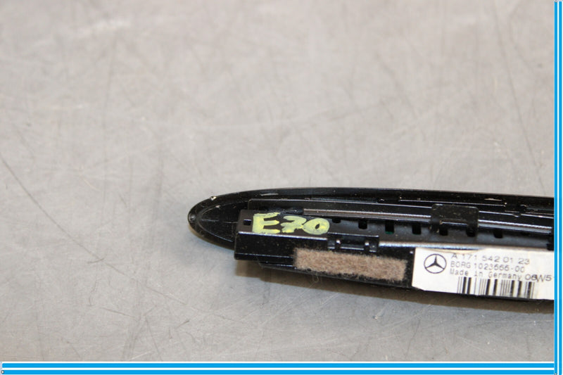 Load image into Gallery viewer, 07-13 Mercedes S400 S550 W221 Rear Overhead Dome Light Lamp Parking Sensor Oem
