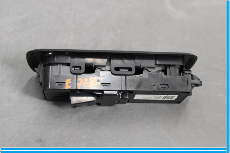Load image into Gallery viewer, 10-13 Land Rover Range Rover Sport Left Side Power Master Window Switch Oem
