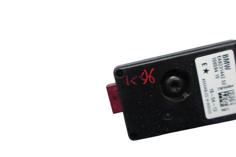 Load image into Gallery viewer, 12-15 BMW F30 320i 328i Radio Stereo Trap Antenna Amplifier Diversity Module Oem
