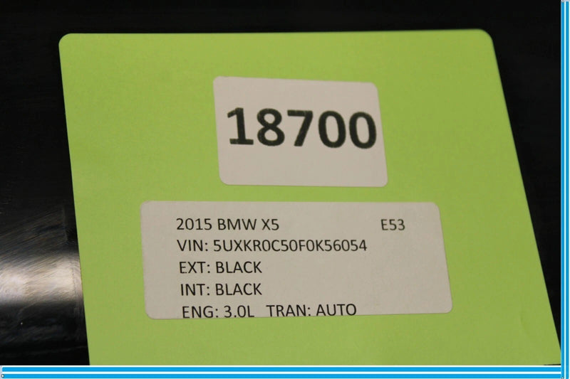 Load image into Gallery viewer, 14-18 BMW X5 F15 Front Left Driver Side Door Window Auto Glass 43R000263 OEM
