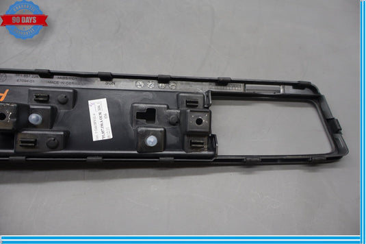 11-17 Volkswagen Touareg Right Passenger Side Dashboard Panel Dash Trim Oem