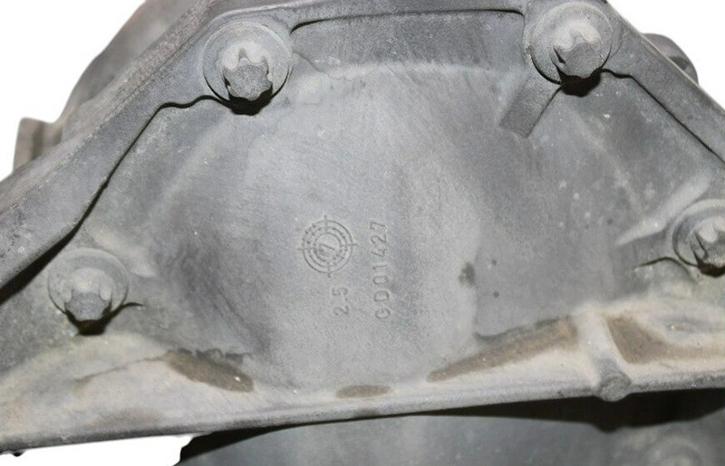 Load image into Gallery viewer, 10-16 Mercedes W204 C250 SL400 E350 Rear Axle Differential Carrier Axle Oem
