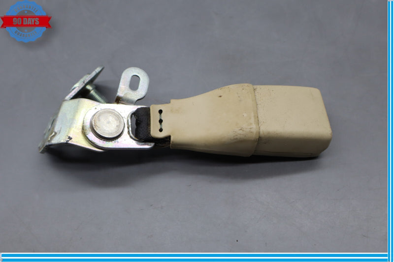 Load image into Gallery viewer, 07-12 Lexus LS460 Rear Left Driver Side Center Seatbelt Seat Belt Buckle OEM
