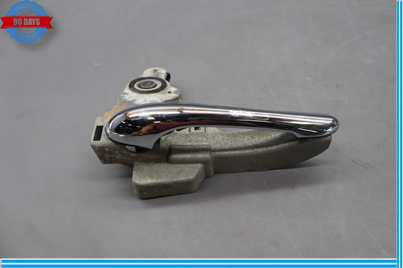 Load image into Gallery viewer, 03-13 Maserati Quattroporte M139 Front Left Side Exterior Door Handle Chrome Oem
