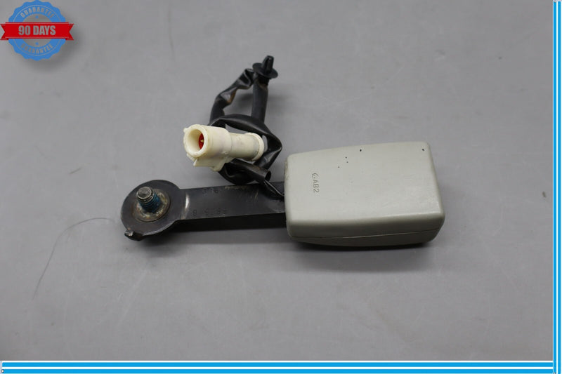 Load image into Gallery viewer, 02-05 Ford Thunderbird Left Driver Side Seat Belt Seatbelt Buckle Oem
