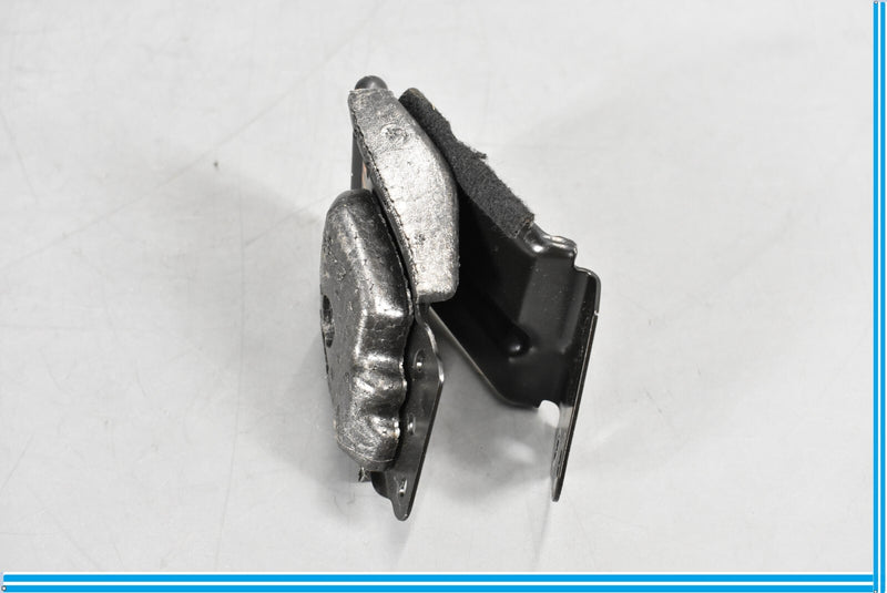 Load image into Gallery viewer, 2008 Volvo C70 Right Side Upper C Pillar Hinge Oem
