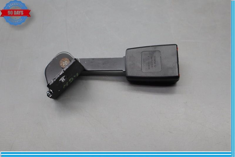Load image into Gallery viewer, 09-15 BMW 750Li F01 F02 Rear Right Passenger Side Seat Belt Seatbelt Buckle Oem
