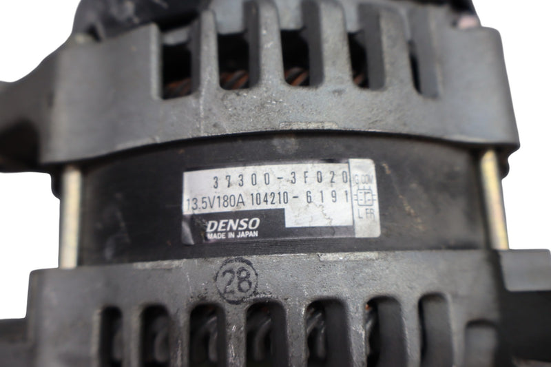 Load image into Gallery viewer, 09-17 Hyundai Equus Genesis G80 Alternator Generator Assembly 373003F020 Oem
