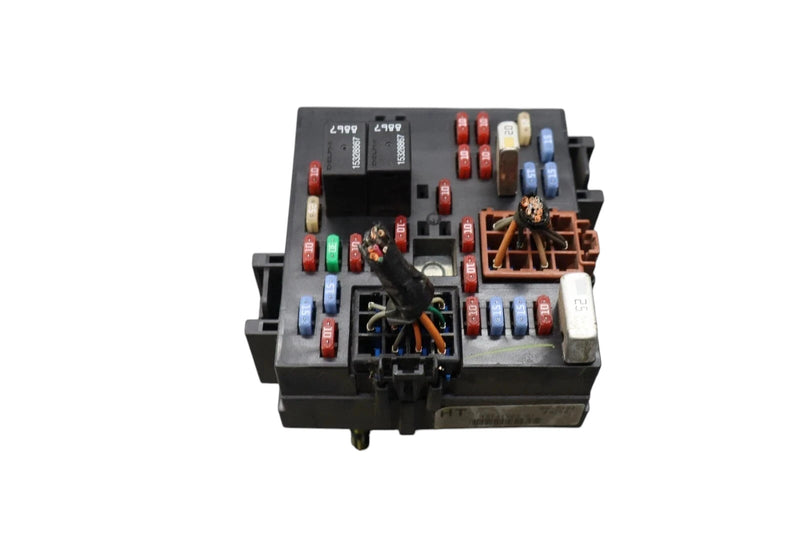 Load image into Gallery viewer, 05-07 Hummer H2 Under Dash Cabin Fuse Relay Box Junction Block 15266952 Oem
