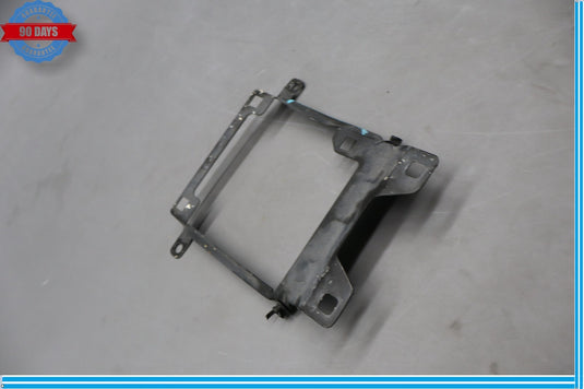 03-08 Mercedes R230 SL500 Center Radiator Core Bracket Safety Catch Support Oem