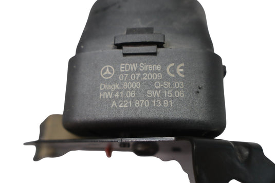 07-13  Mercedes W221 S550 S400 Anti Theft Alarm Horn Siren A2215459340 Oem