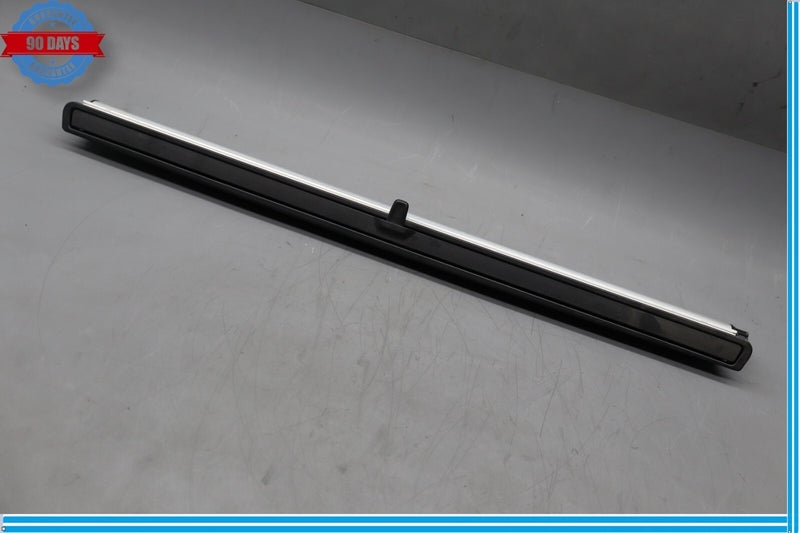 Load image into Gallery viewer, 10-13 Jaguar XJ XJL X351 Rear Right Side Door Window Sun Shade Blind Oem
