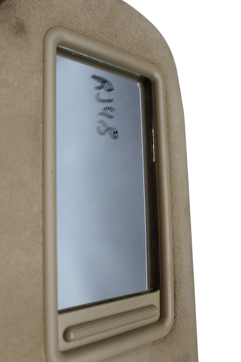 Load image into Gallery viewer, 11-16 Hyundai Equus Front Right Passager Sunvisor Illuminated 268-11532r Oem
