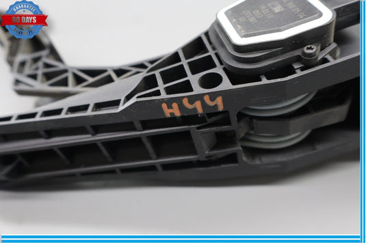 06-13 Mercedes W164 ML350 GL450 Gas Throttle Pedal Accelerator 1643000504 Oem