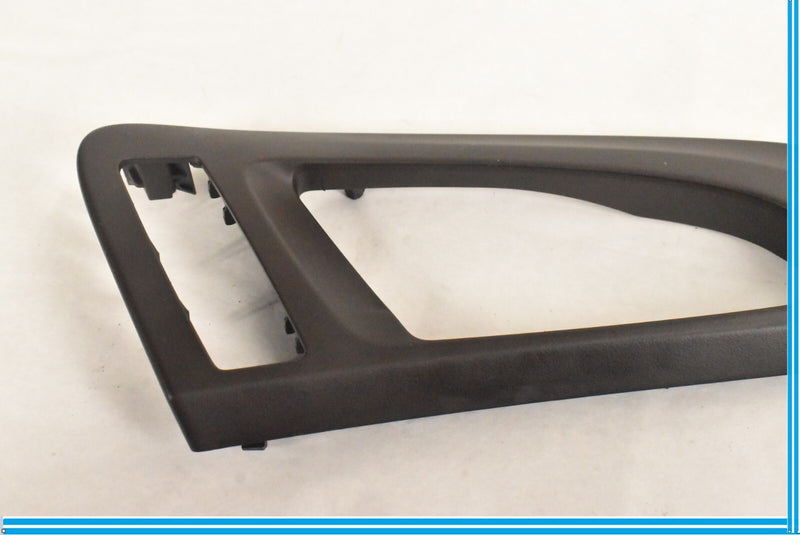 Load image into Gallery viewer, 11-18 Porsche Cayenne Front Right Interior Door Handle Trim 7P5837248 Oem
