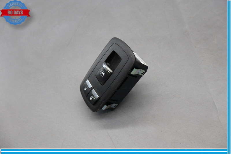 Load image into Gallery viewer, 14-20 Maserati Ghibli M157 Front Right Passenger Side Door Window Switch Oem
