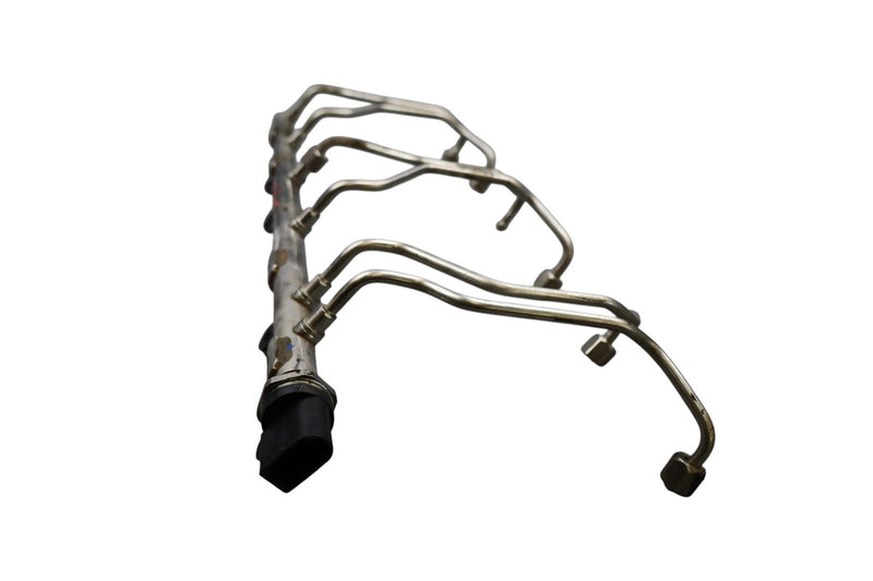 Load image into Gallery viewer, 14-18 BMW X5 F15 High Pressure Fuel Injector Rail 764971001 Oem
