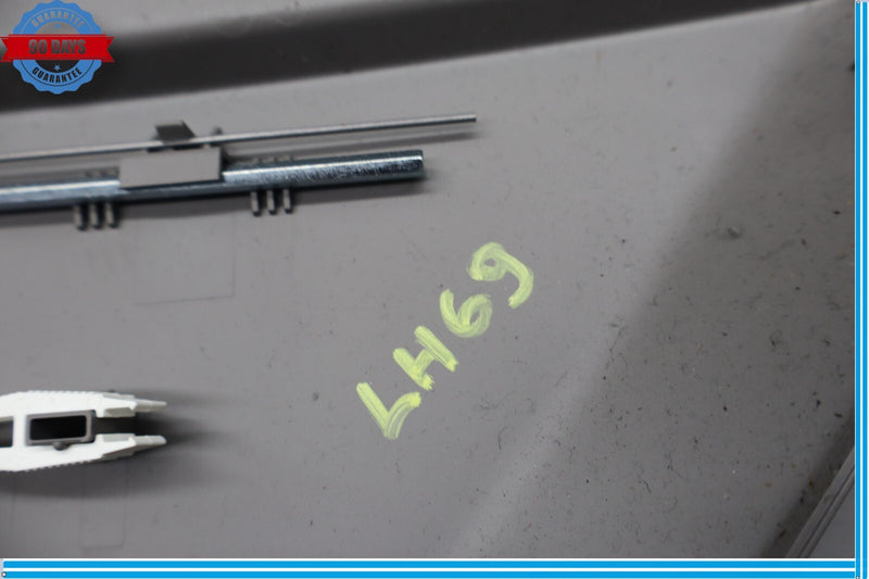 Load image into Gallery viewer, 11-18 Porsche Cayenne 958 Left Driver Side Dashboard Trim Cover Panel Oem

