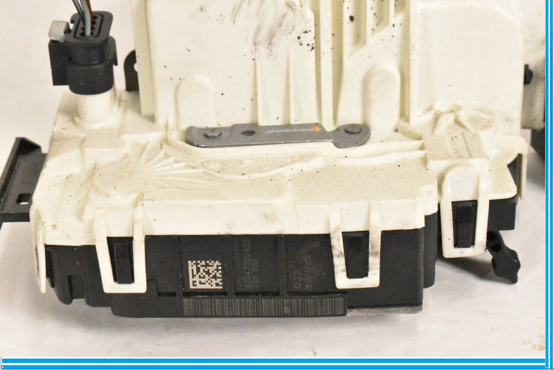 Load image into Gallery viewer, 08-14 Mercedes W212 E350 C300 C63 AMG Rear Right Door Lock Latch Actuator OEM
