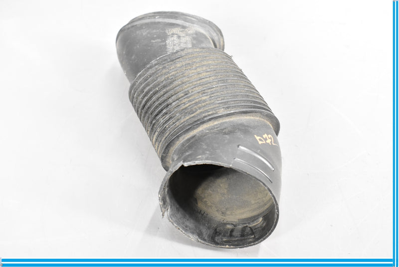 Load image into Gallery viewer, 03-06 Mercedes CL500 S500 S600 S550 Air Intake Duct Pipe Tube Oem
