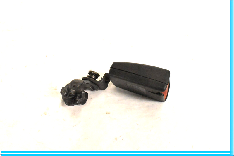 Load image into Gallery viewer, 2008-2016 Audi A5 Rear Seat Belt Buckle Receiver Latch 8T0857739B S5 08-16
