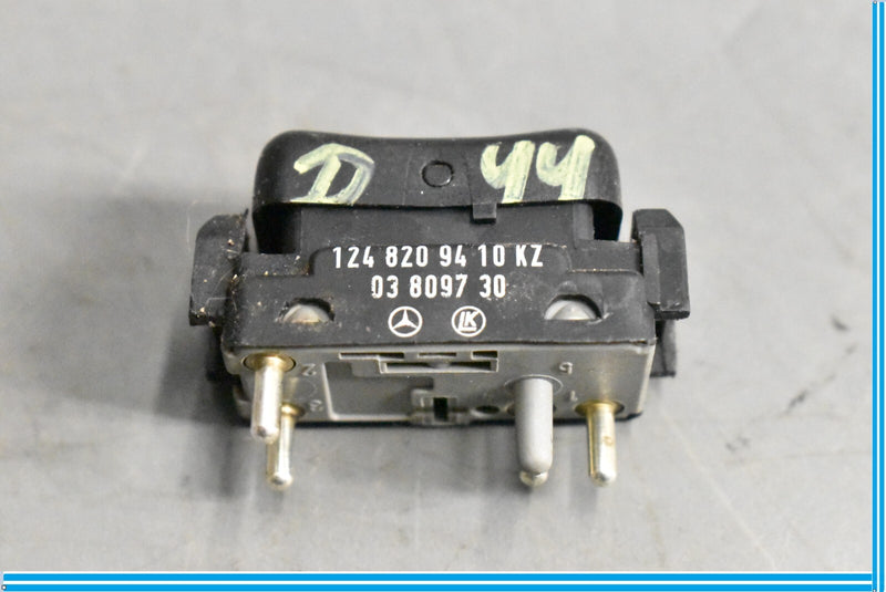 Load image into Gallery viewer, 86-95 Mercedes E320 300CE 300E W124 Rear Door Window Switch Button Oem
