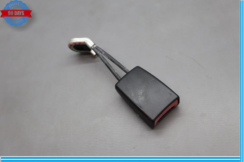 Load image into Gallery viewer, 06-11 Mercedes W219 CLS550 Rear Left Driver Side Seat Belt Seatbelt Buckle Oem
