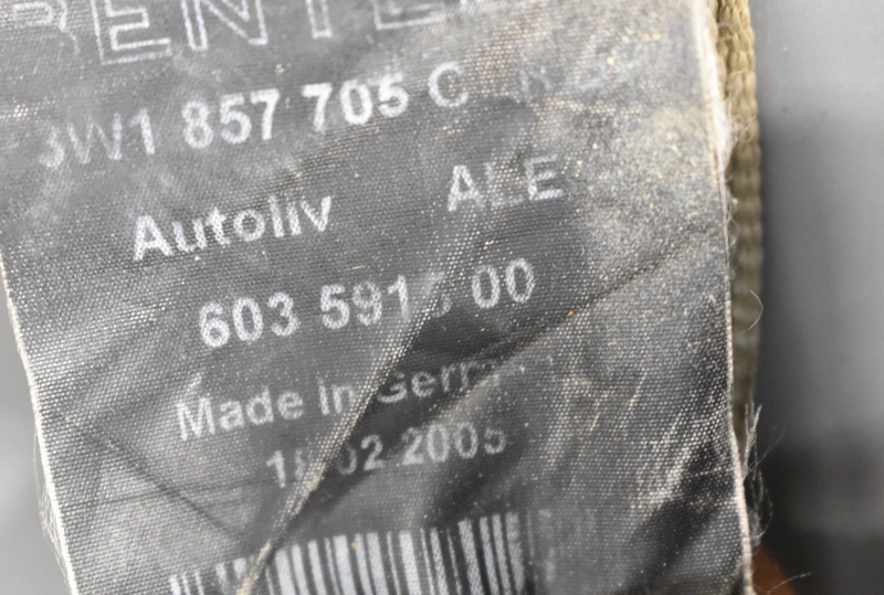 Load image into Gallery viewer, 03-06 Bentley Continental GT Front Left Driver Side Seat Belt Retractor Oem
