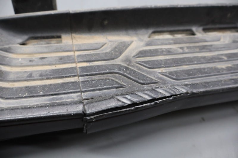 Load image into Gallery viewer, 11-17 Infiniti QX56 QX80 Right Passenger Side Skirt Rocker Panel Molding Oem
