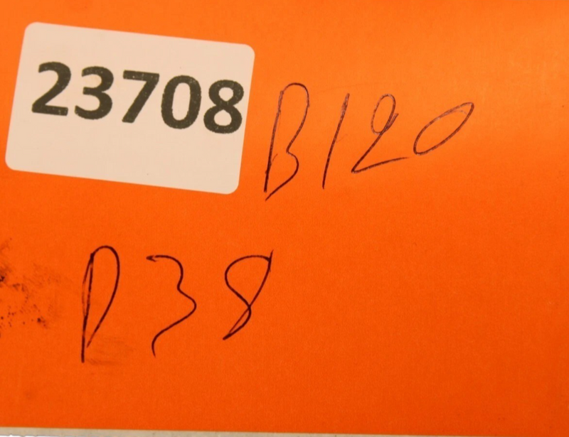 Load image into Gallery viewer, 03-19 Maserati Quattroporte Left Side Fuel Injection Rail Line W/ Injectors Oem
