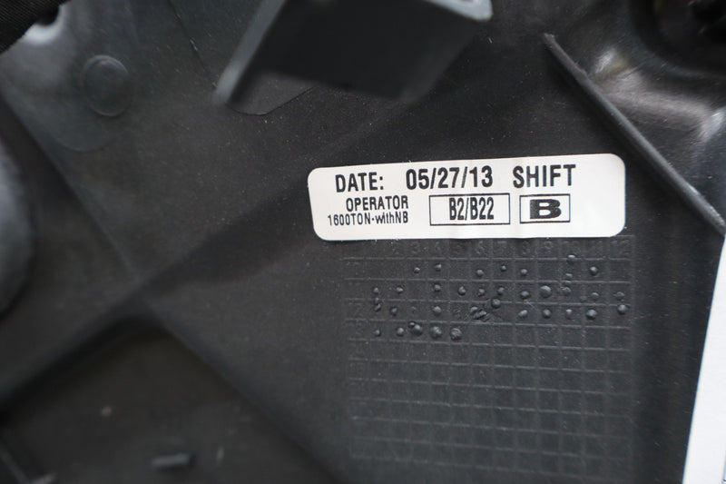 Load image into Gallery viewer, 12-19 Mercedes GL450 GL550 X166 Front Left Side Door Window Regulator Panel Oem
